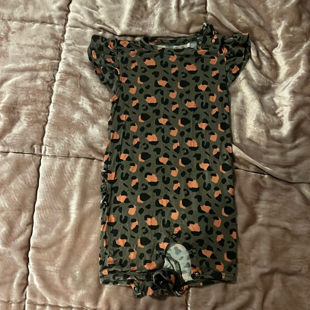 Posh peanut romper